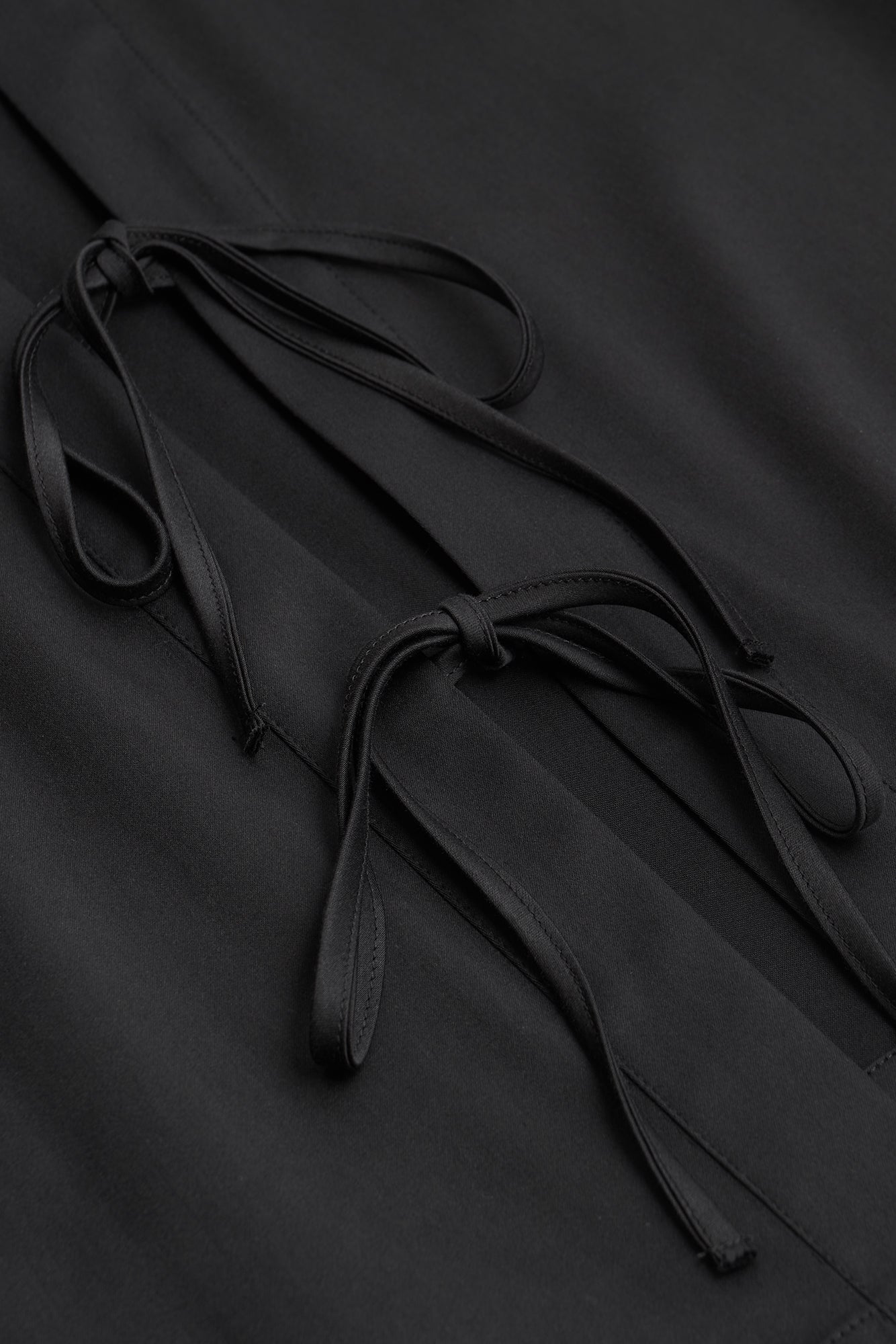 Hekate Top Black